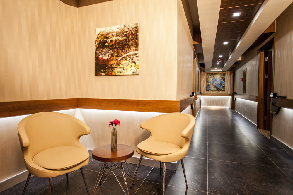 Liv Suit Hotel 迪亚巴克尔 外观 照片