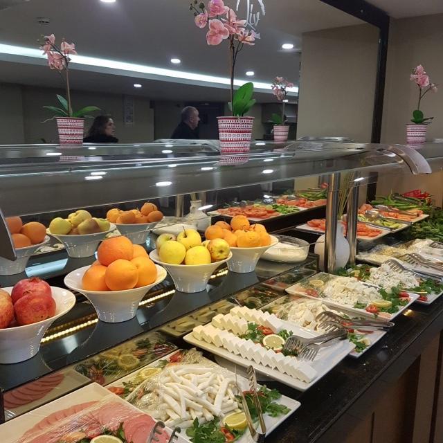 Liv Suit Hotel 迪亚巴克尔 外观 照片